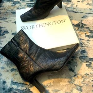 Worthington Black Moc Croco Boots Size 9M